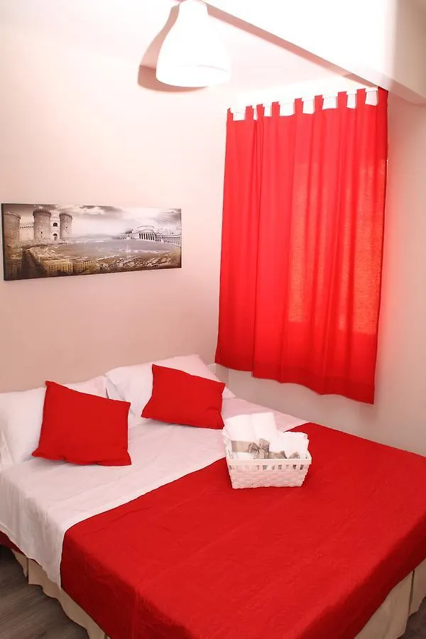 Bed & Breakfast B&B Materdei 14 Neapol