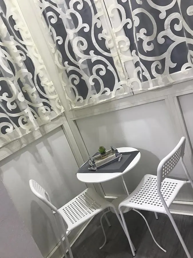B&B Materdei 14 Neapel
